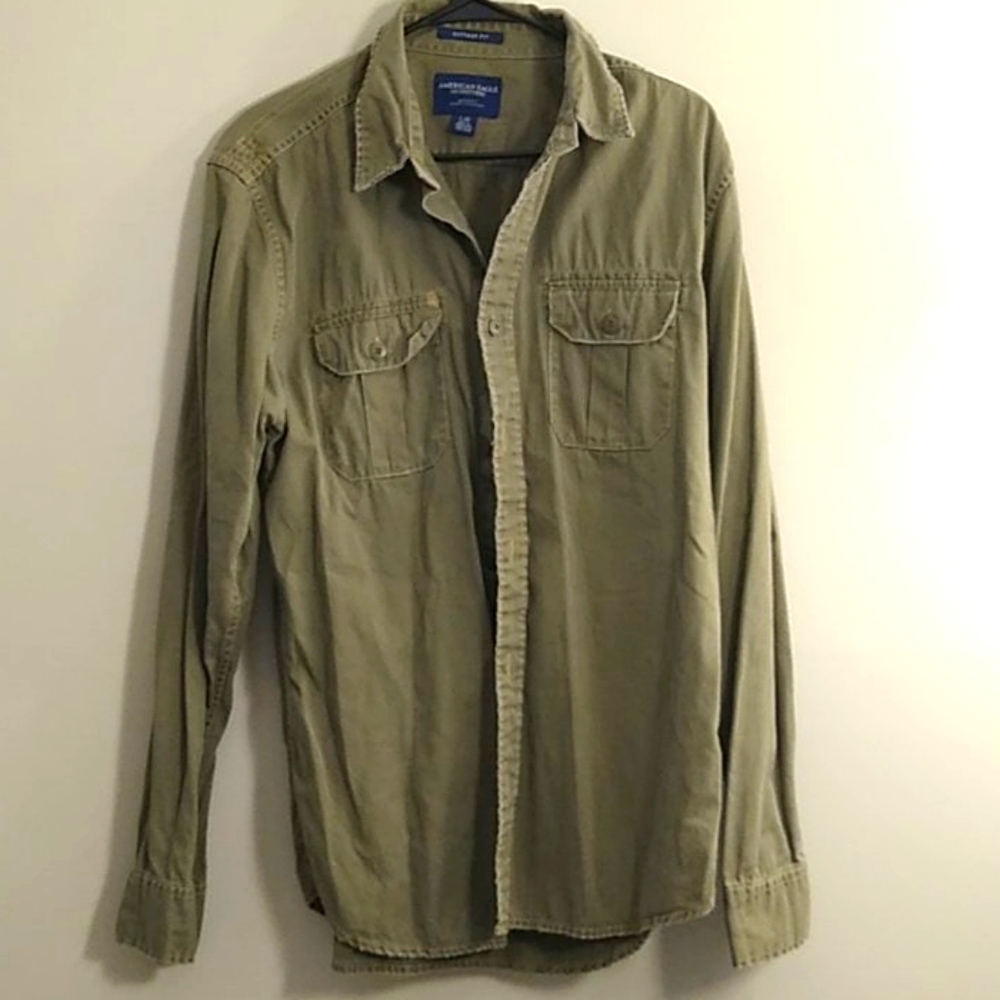American Eagle Punk Green Collar Shirt